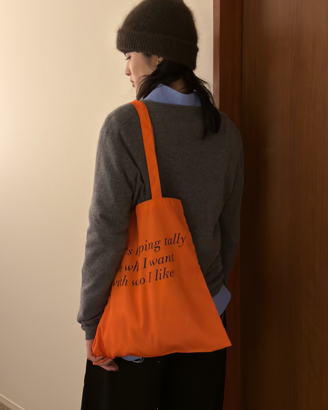 カラーロゴトートバッグ
AA0095