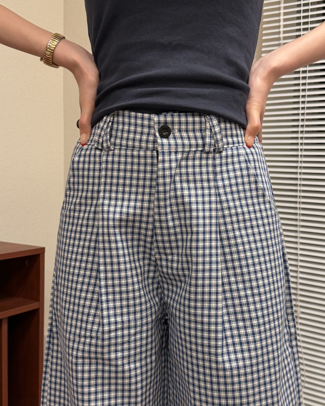 タック付きワイドレックチェックパンツ
AA0156