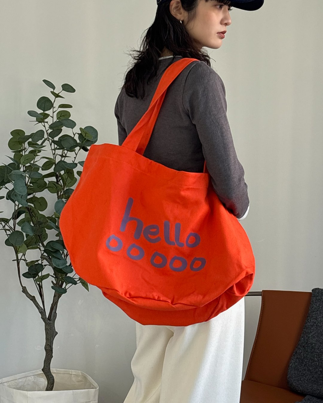 helloooooカラートートバッグ
AA0018