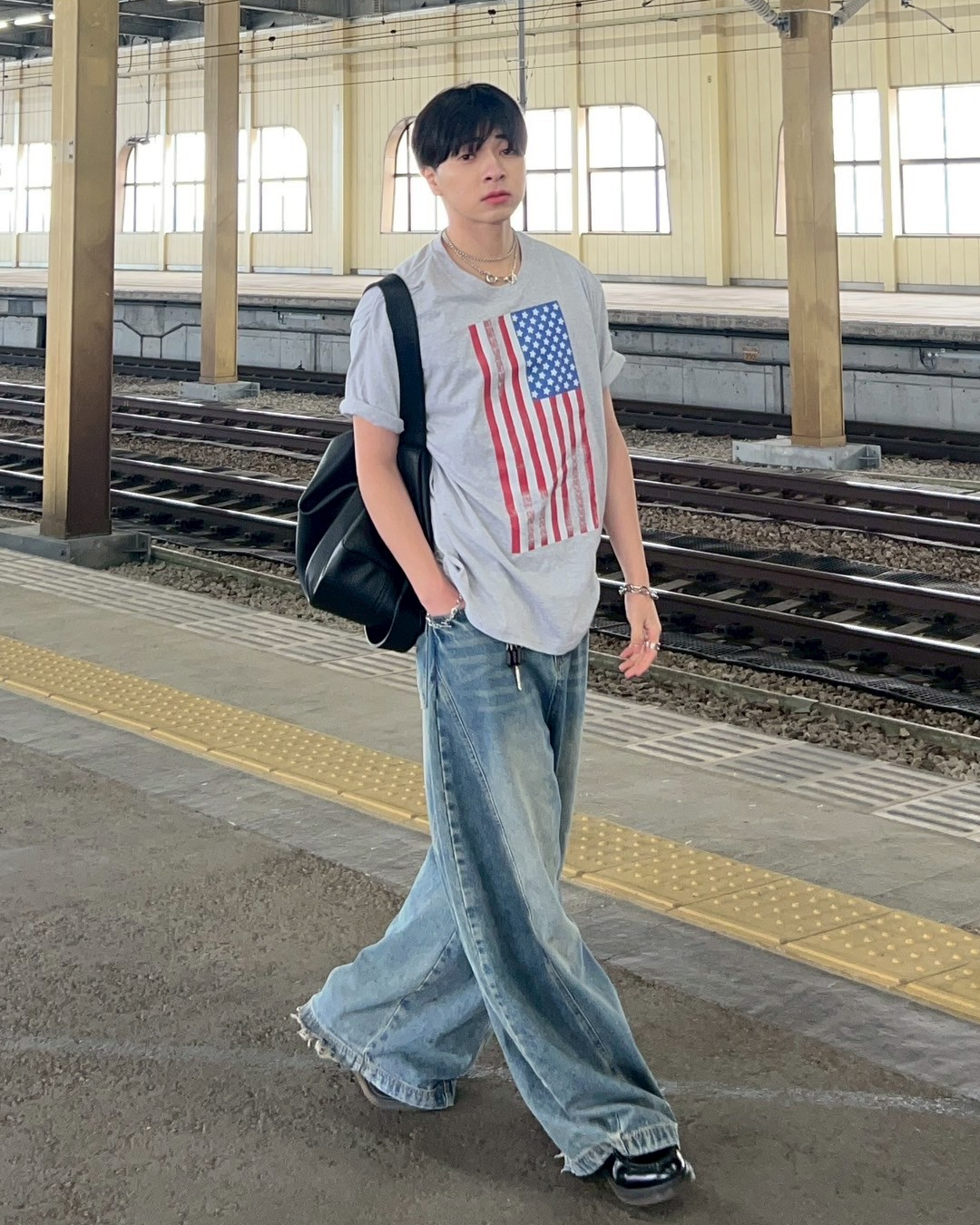 アメリカンフラッグTシャツ AS0131
