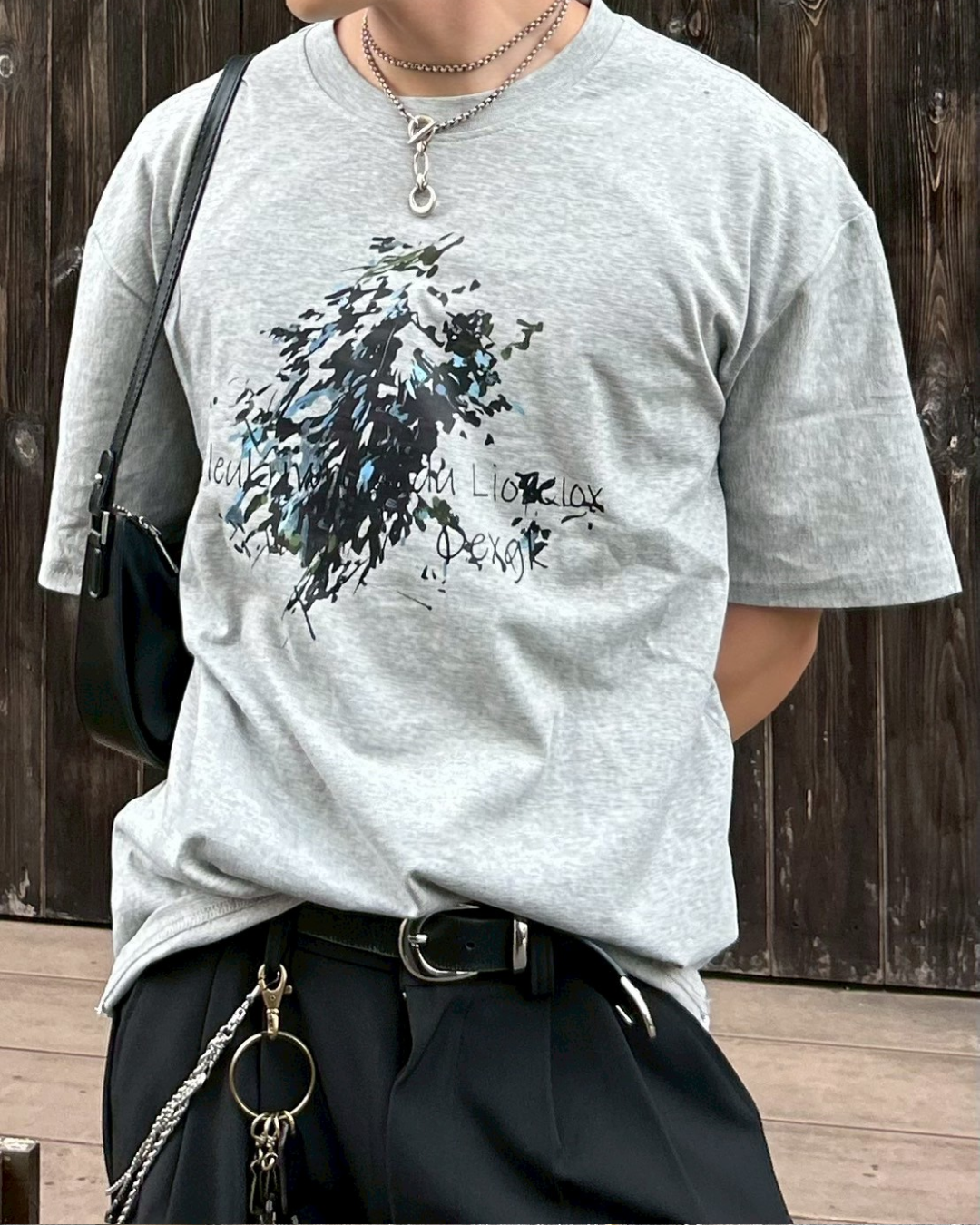フラワープリントTシャツ AS0216