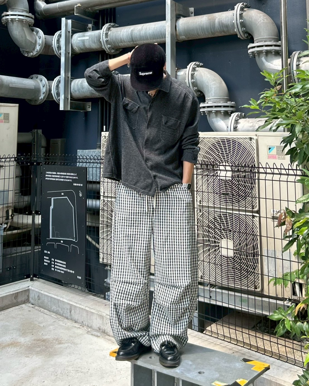 バレルレッグチェックナイロンパンツ AS0276