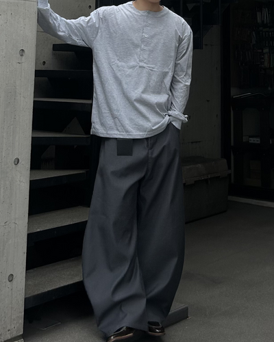 ヘンリーネックボックスカットロングTシャツ AS0386