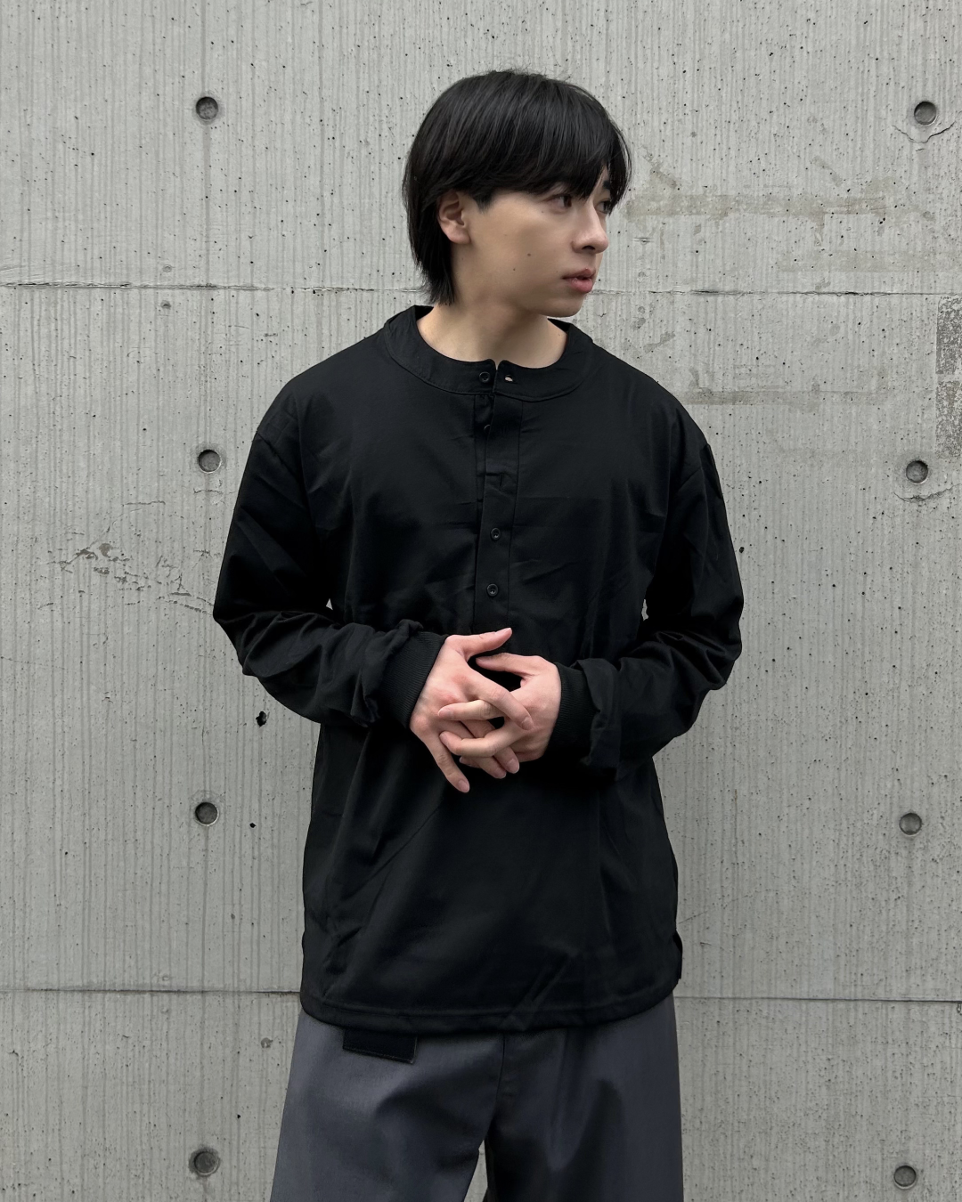 新品未使用BANDEL アスレチックカット 長袖シャツ L ブラック 新品未使用BANDEL アスレチックカット 長袖シャツ L ブラック-消費税無し