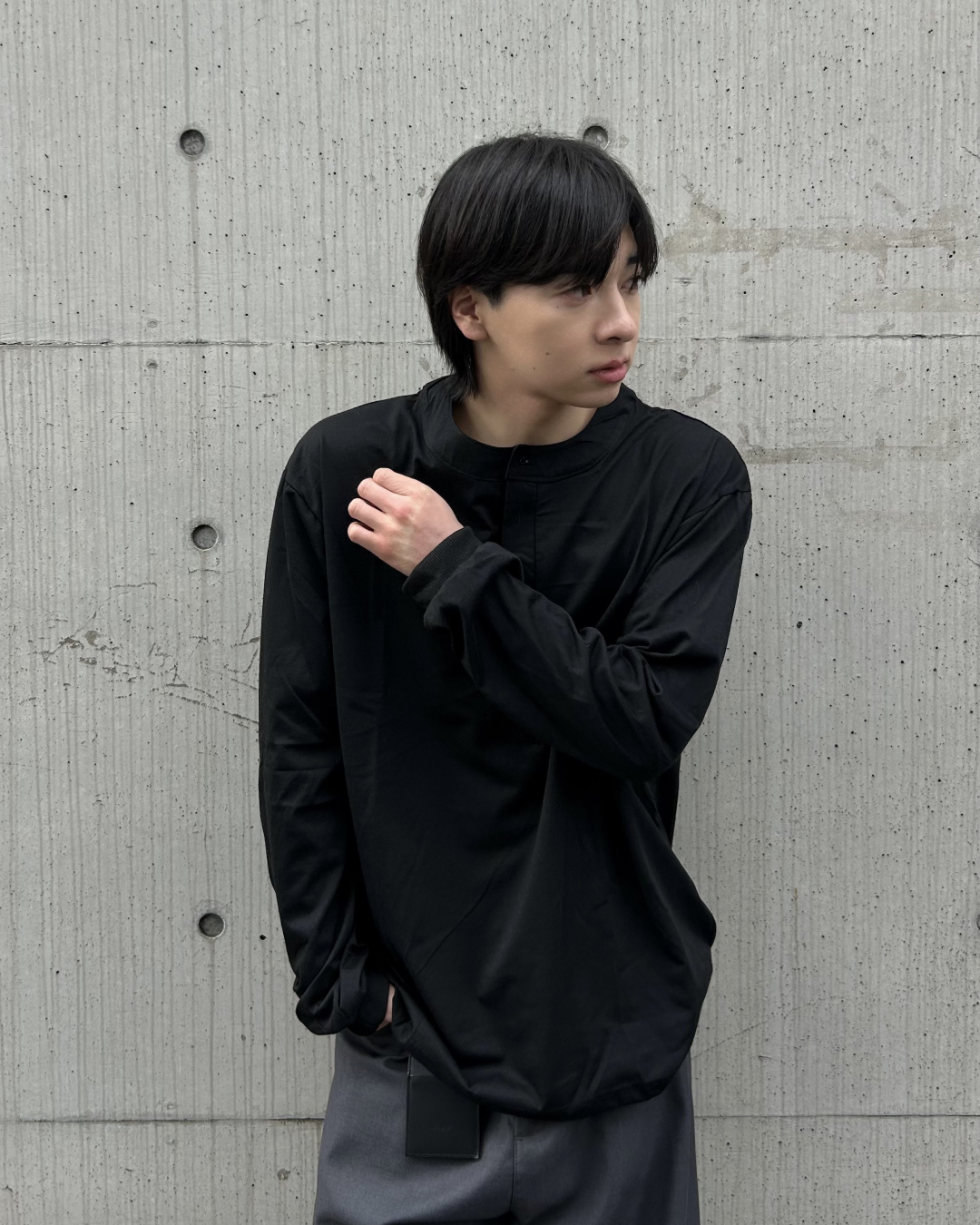 ヘンリーネックボックスカットロングTシャツ AS0386 – YOLO（ヨロ