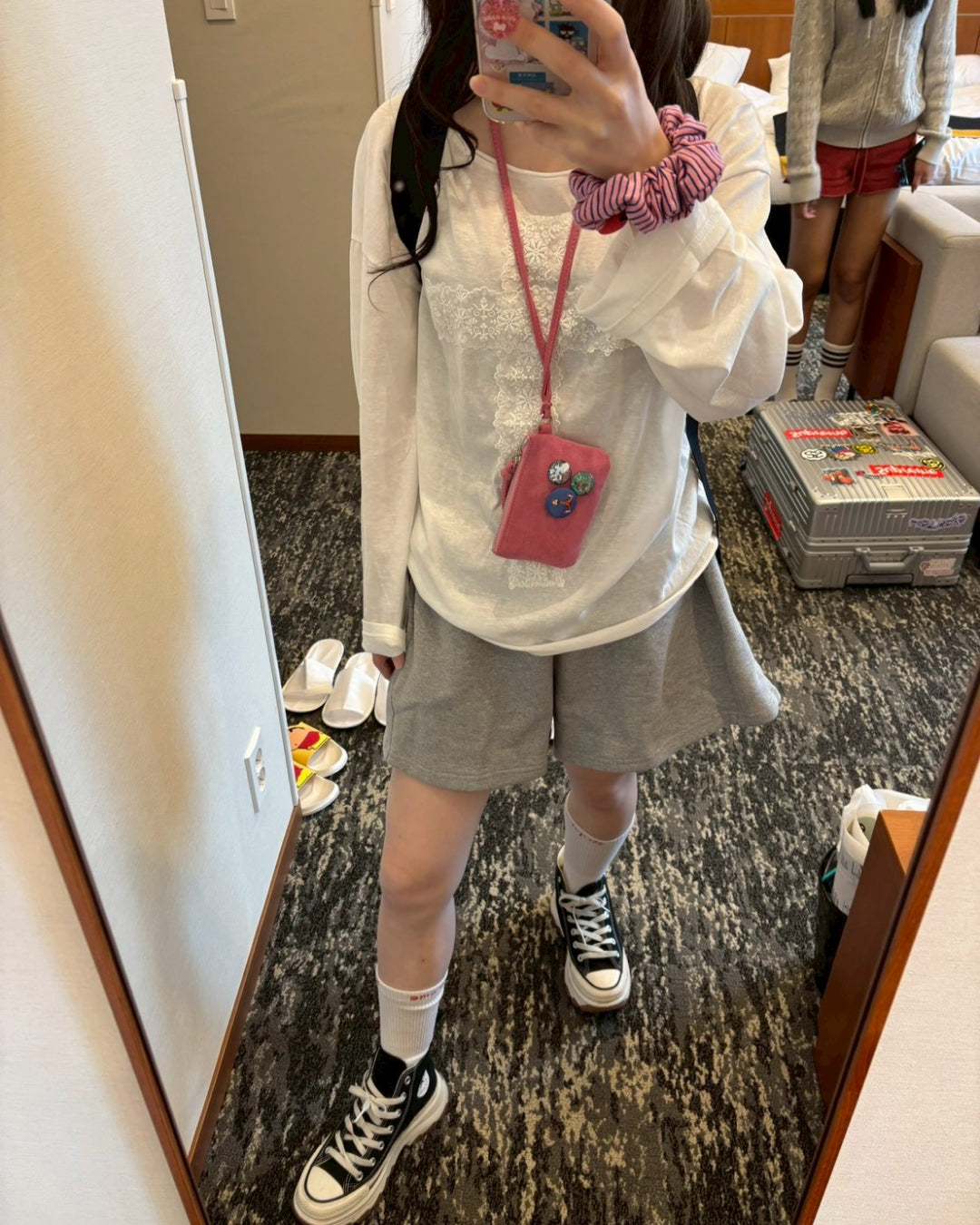 クロスレース一ワンショルダーロングTシャツ
AW1175