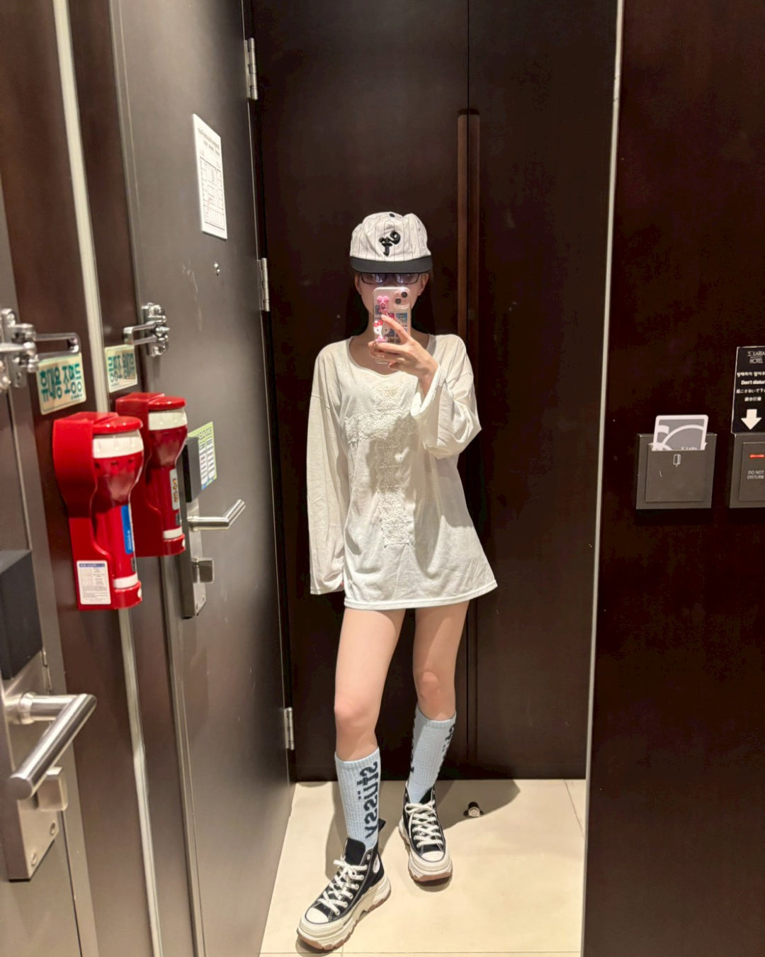 クロスレース一ワンショルダーロングTシャツ
AW1175
