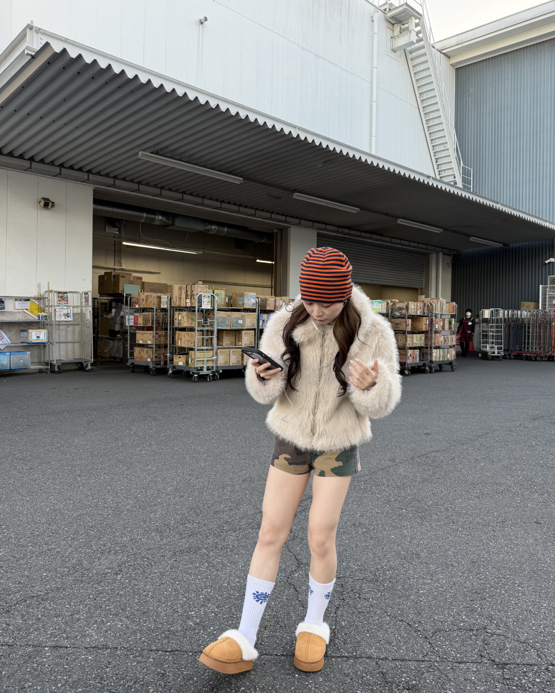 フェイクファーブルゾン
AW1194