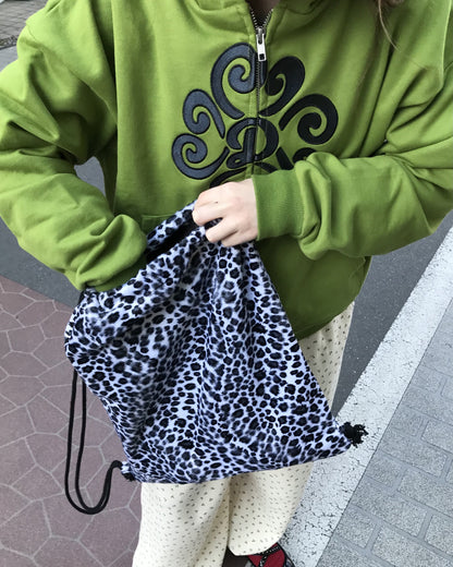 レオパード柄ナップサック
AW1201