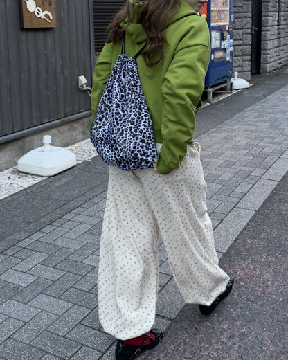 レオパード柄ナップサック
AW1201