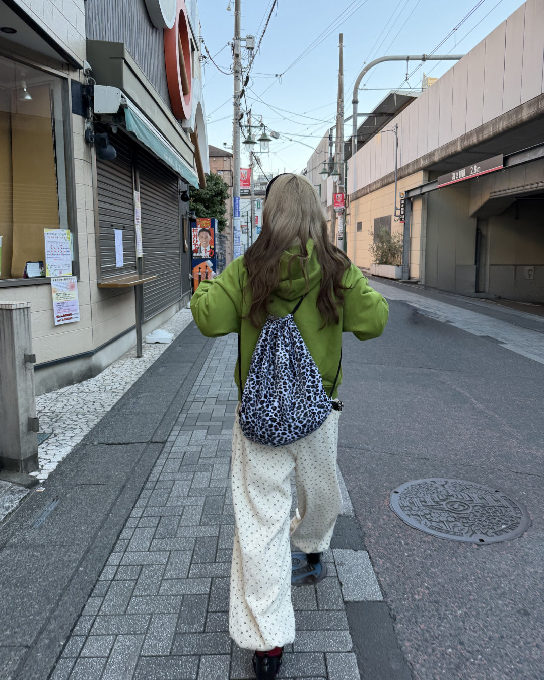 レオパード柄ナップサック
AW1201