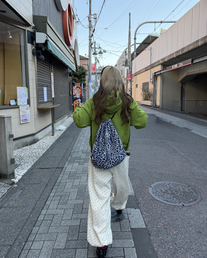 レオパード柄ナップサック
AW1201