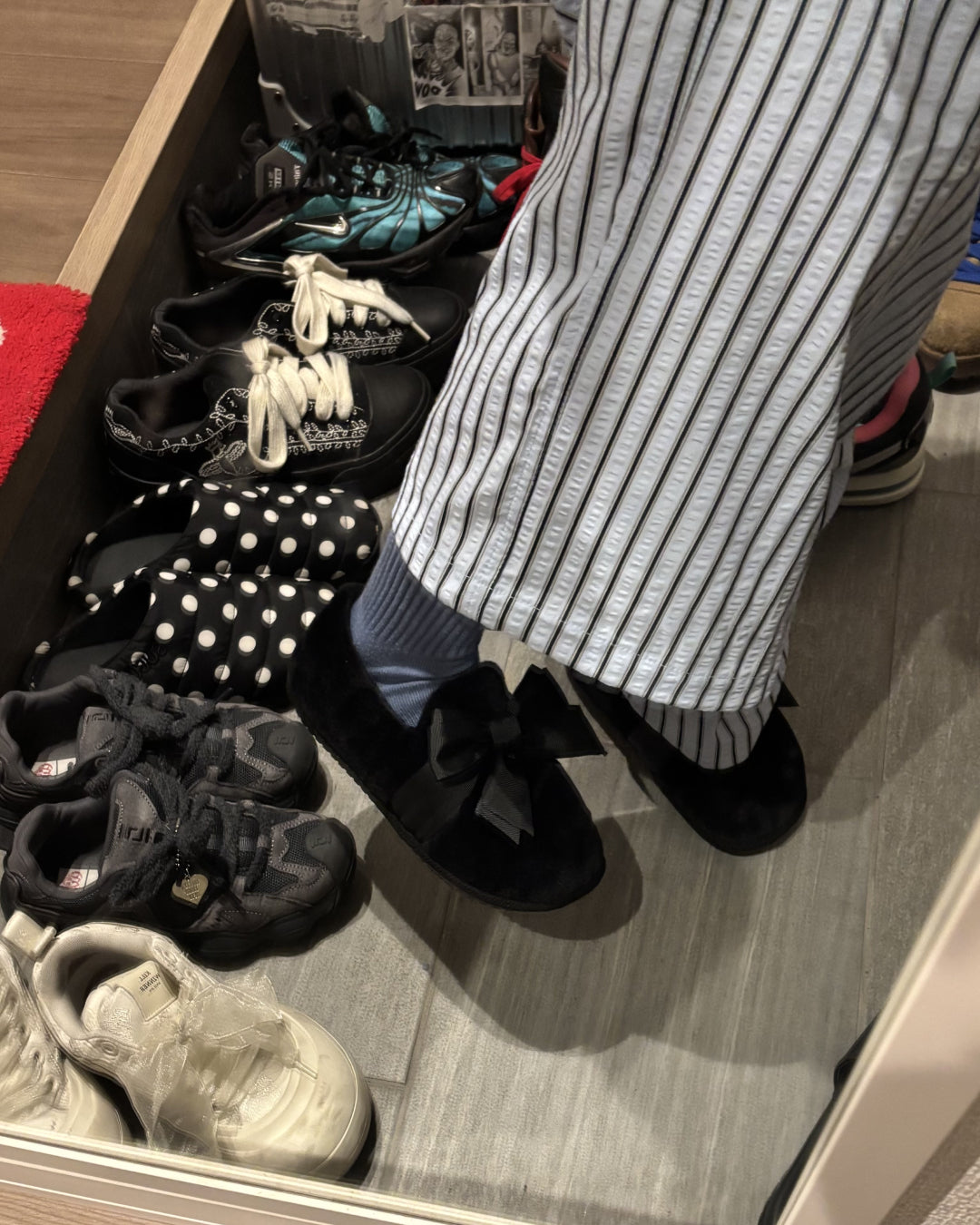 ブラックリボンスリッポン
AW1234