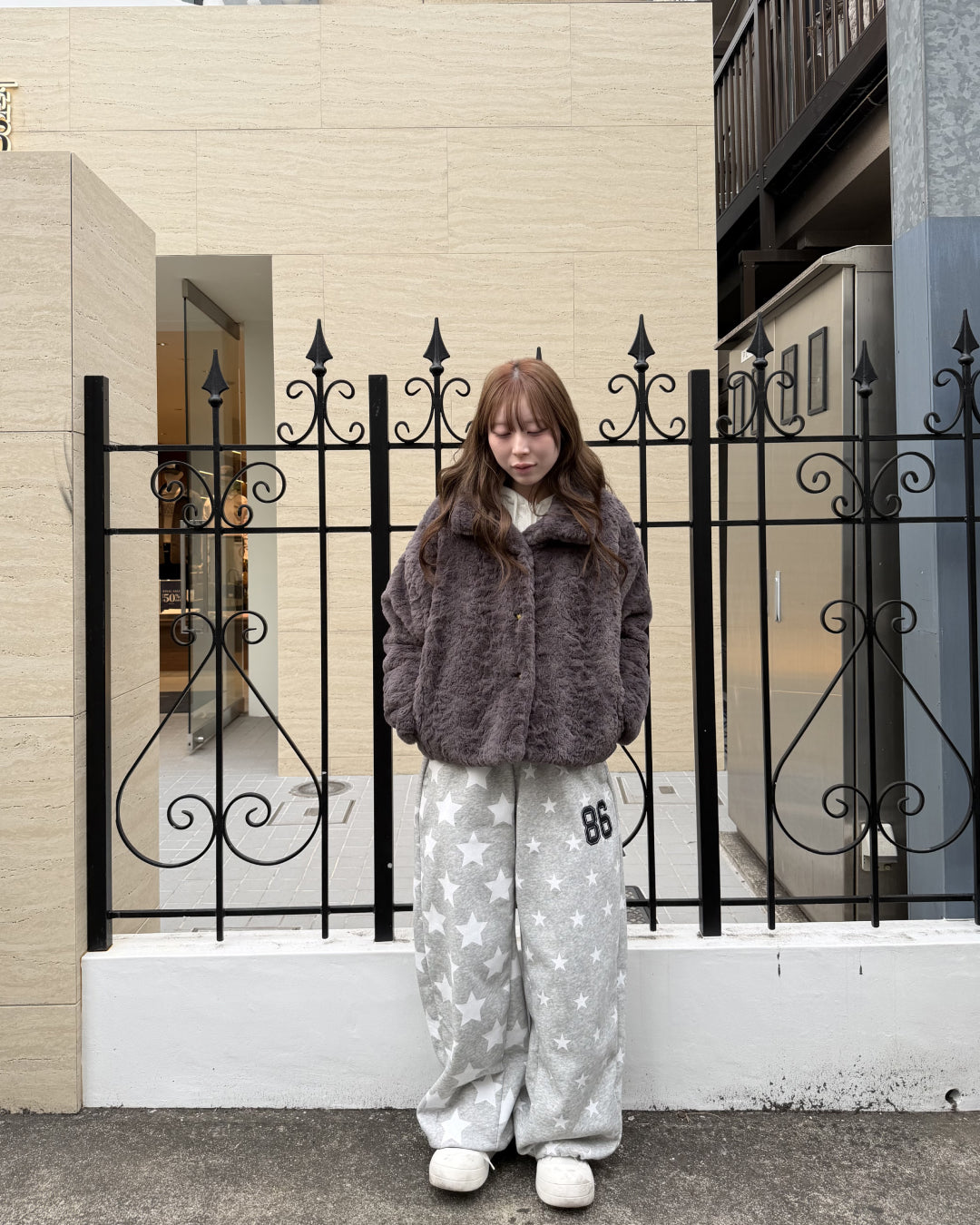 アシンメトリーデザインスタースウェットパンツ
AW1245