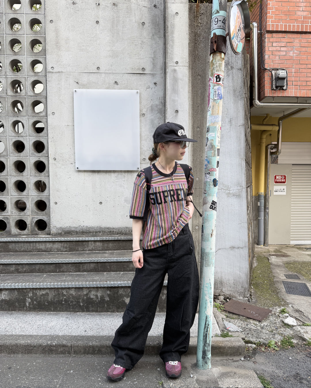 バルーンシルエットブラックリジットデニム
AW1259