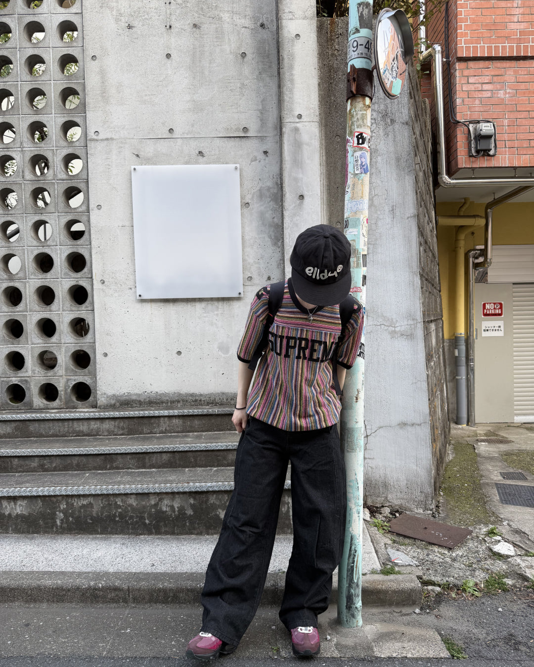 バルーンシルエットブラックリジットデニム
AW1259