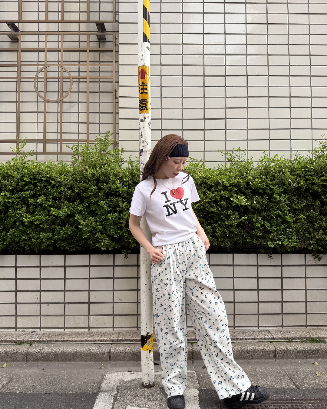 花柄ワイドスウェットパンツ AW1260 – YOLO（ヨロ）｜ファッション通販