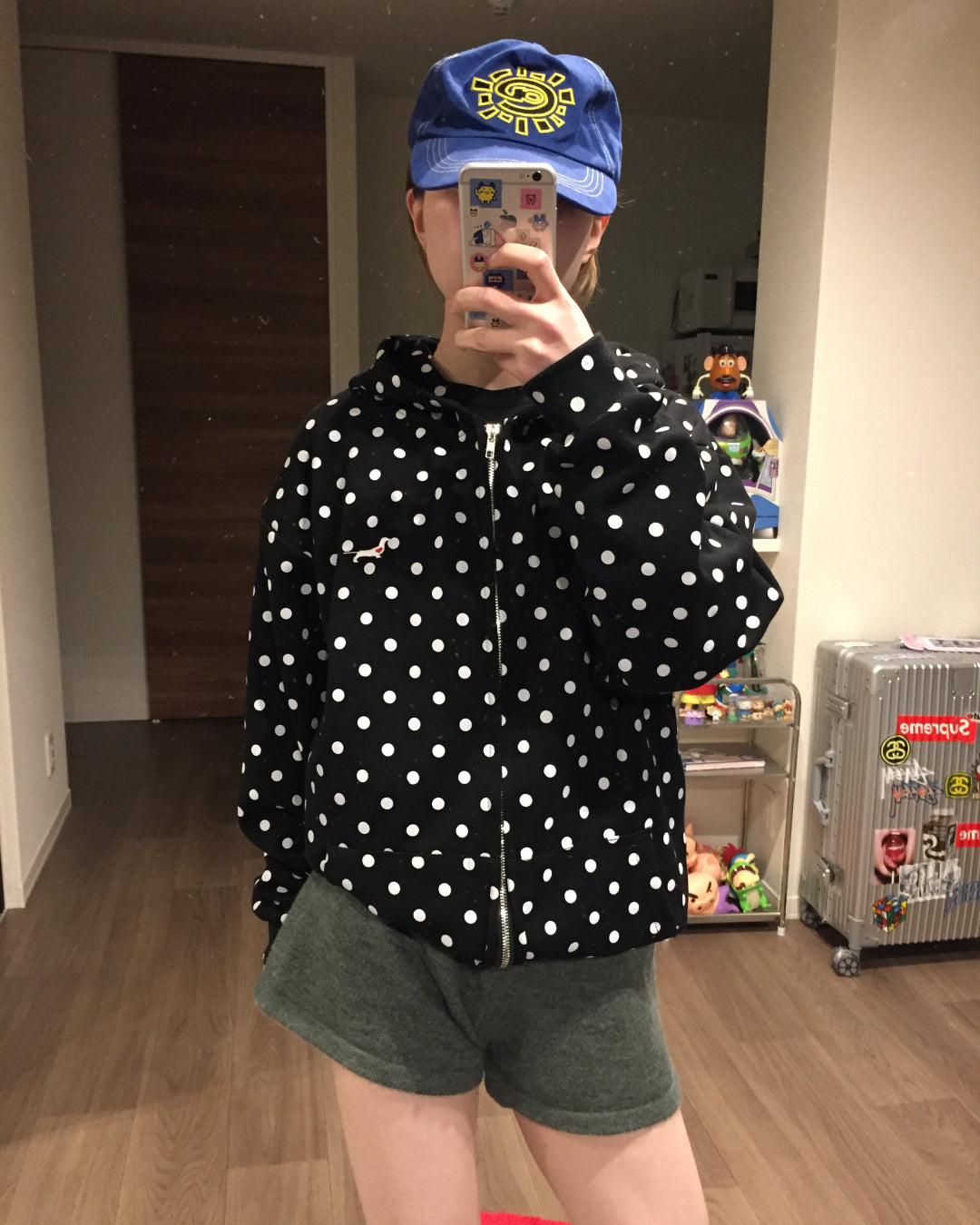 ドットデザインパーカー AW1280