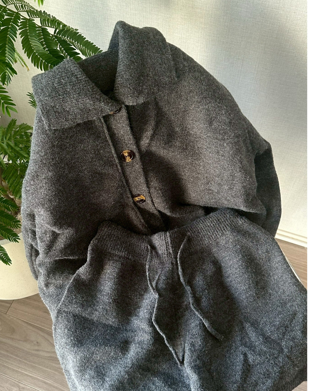 【即納】ポロカラーニットセットアップ AY1064