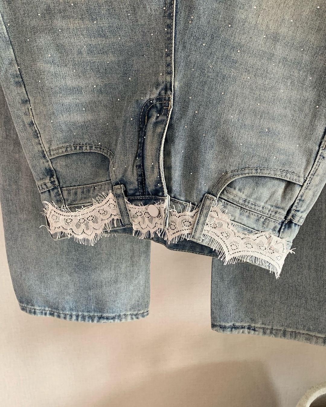 ウエストレースストーンデニムパンツ AY1279