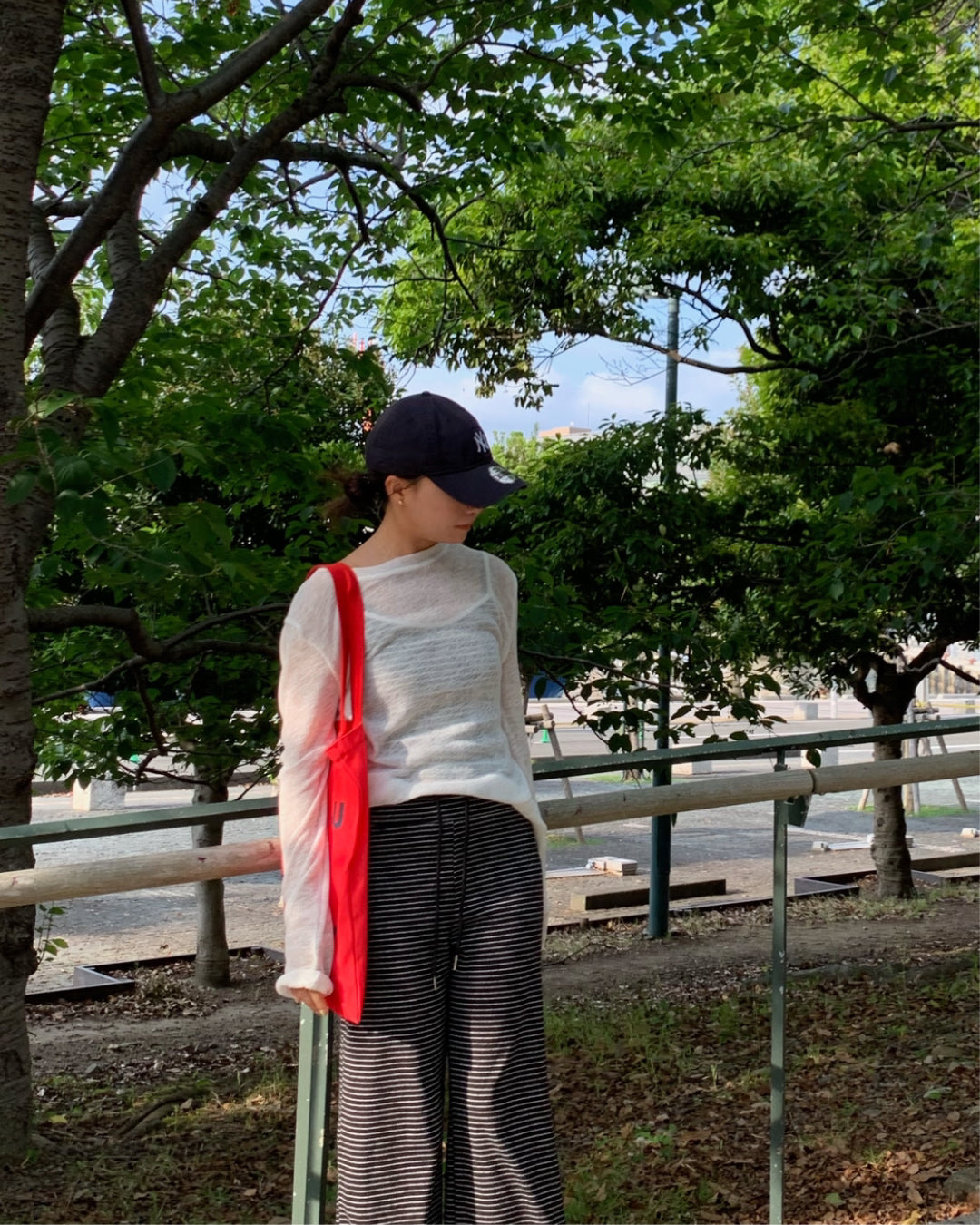 シアークルーネックTシャツ AY1282