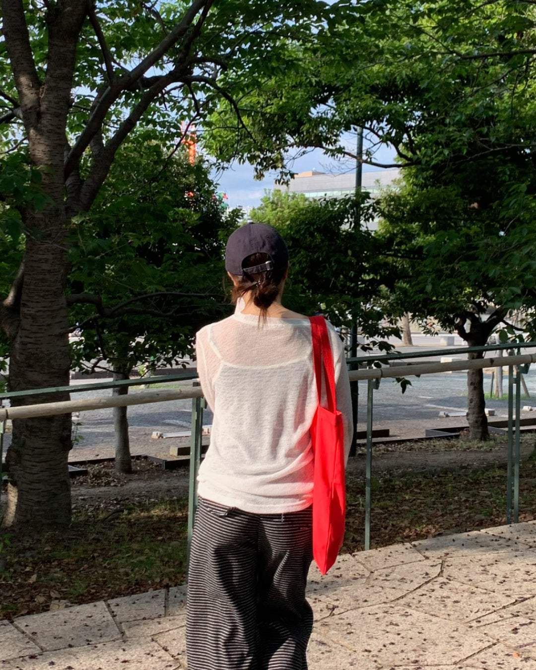シアークルーネックTシャツ AY1282
