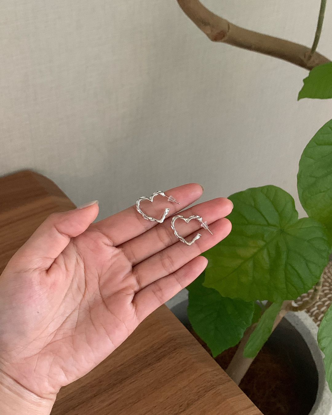 ハートフープピアス AY1319