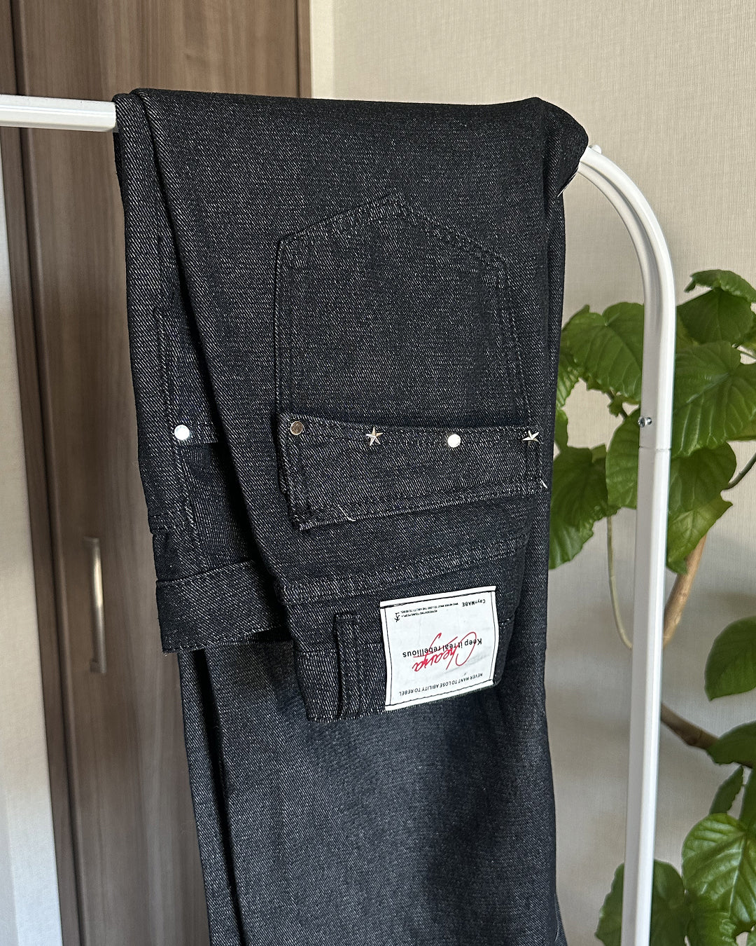 ハイウエストスタッズデニム AY1395