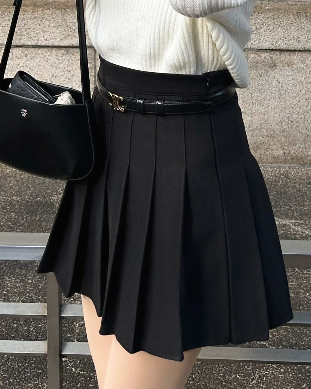 Wool pleated short skirt B0030