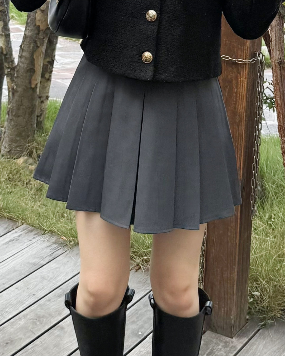 ハイウエストベルト付きプリーツスカート
B2133