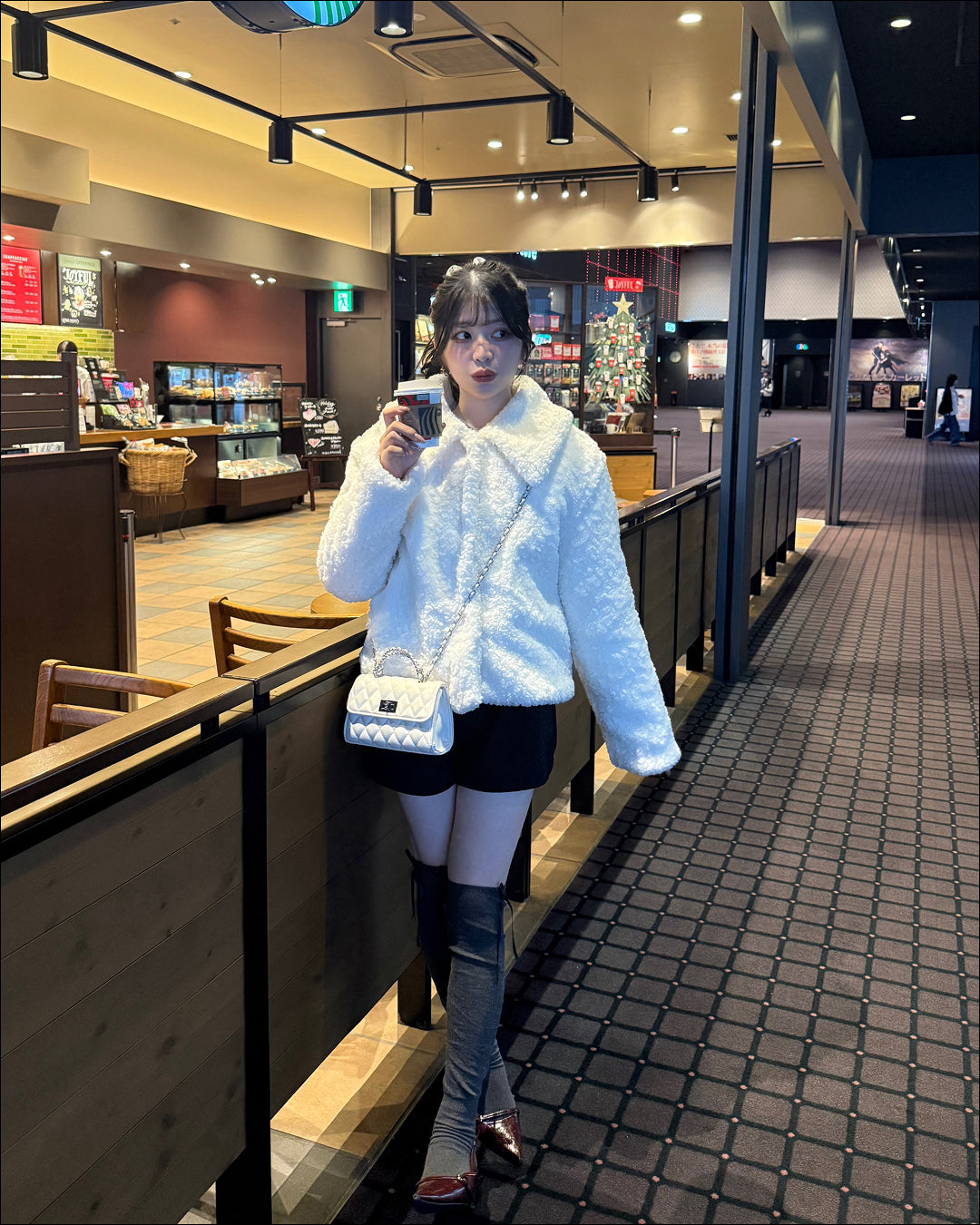 ハイウエストウールライクショートパンツ
B2162