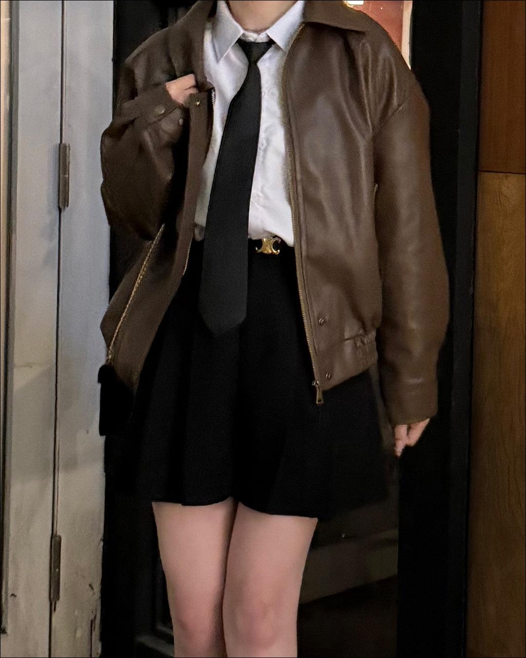 ネクタイ付きオーバーシャツ B2197