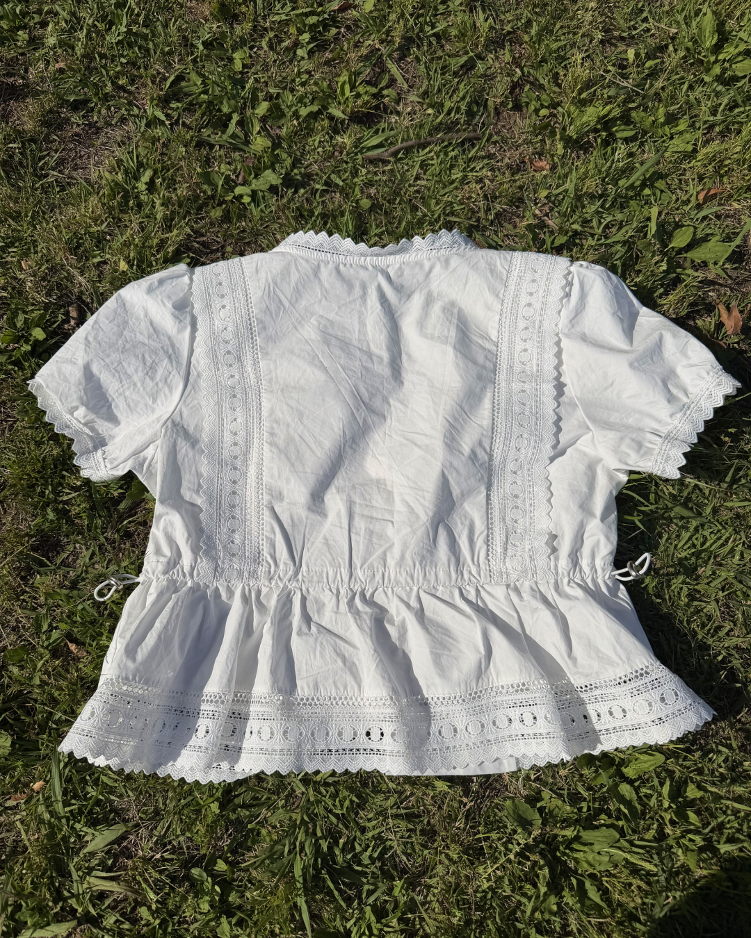 レース刺繍パフスリーブブラウス BB0079