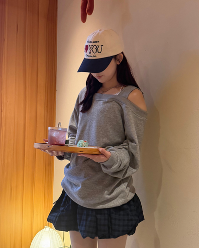 オバーオフショルダースウェット BB0249