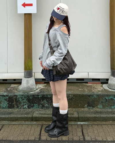 オバーオフショルダースウェット BB0249