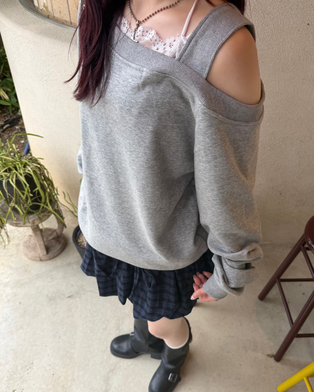 オバーオフショルダースウェット BB0249