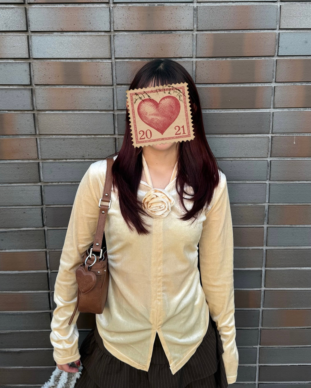 ローズコサージュ付きベロアブラウス BB0351