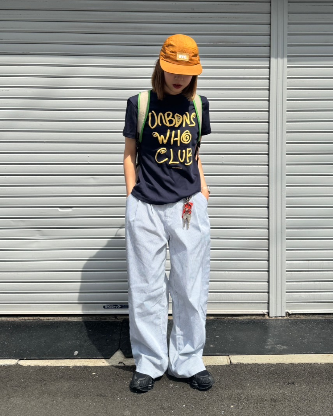 タックストレートストライプパンツ　C0062