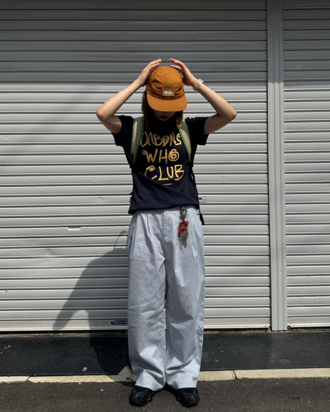 タックストレートストライプパンツ　C0062
