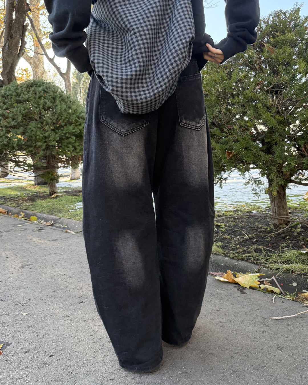 ブラックウォッシュボーイフレンドデニム
CH0229