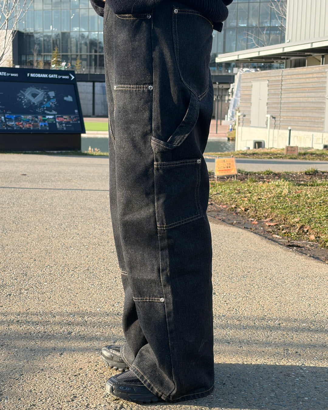 ステッチラインボタンフライカーブデニムパンツ CH0245 – YOLO（ヨロ