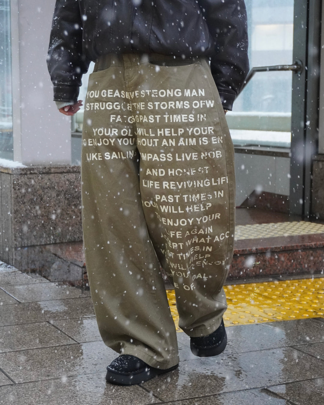 レンダリングカーブパンツ CH0261 – YOLO（ヨロ）｜ファッション通販