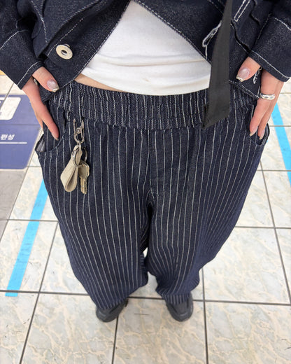 【即納】クロップドストライプバルーンパンツ CH2022