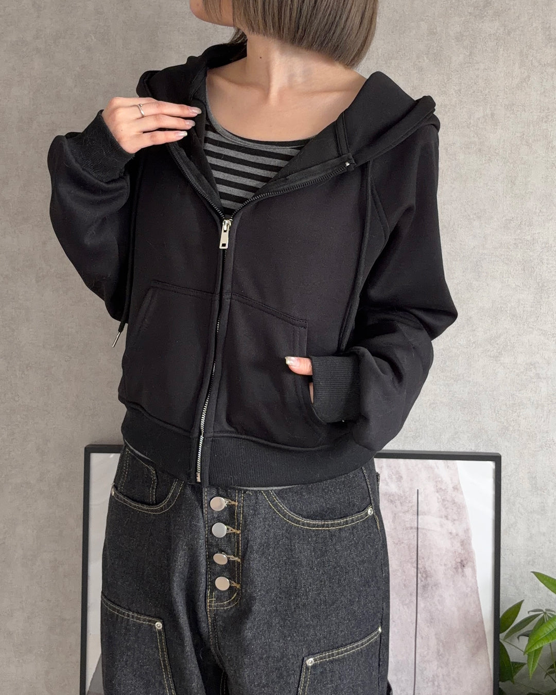 ブラックジップパーカー CH2041