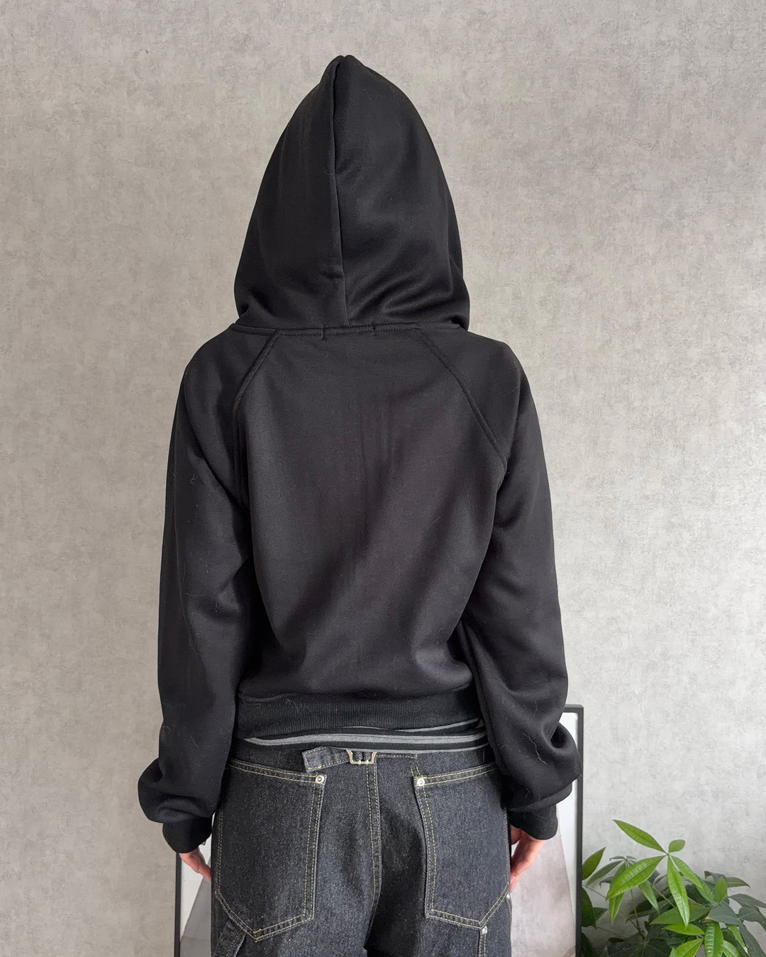 ブラックジップパーカー CH2041