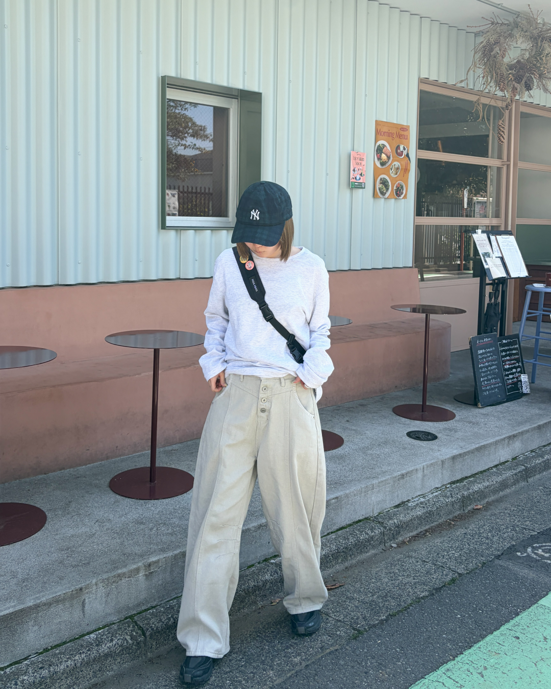 ボタンフライカーブデニムパンツ CH2103