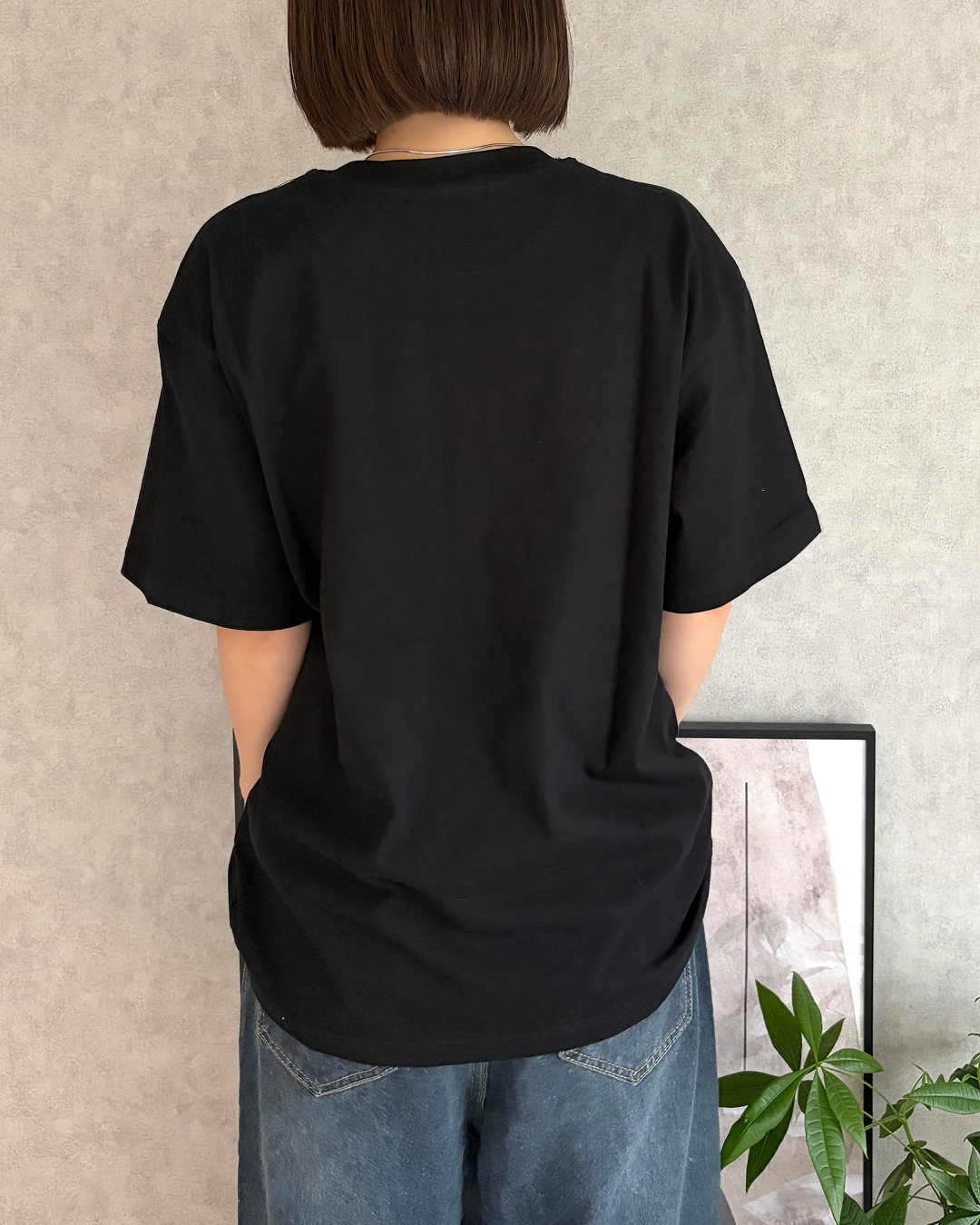 マルチロゴグラフィックTシャツ CH2359