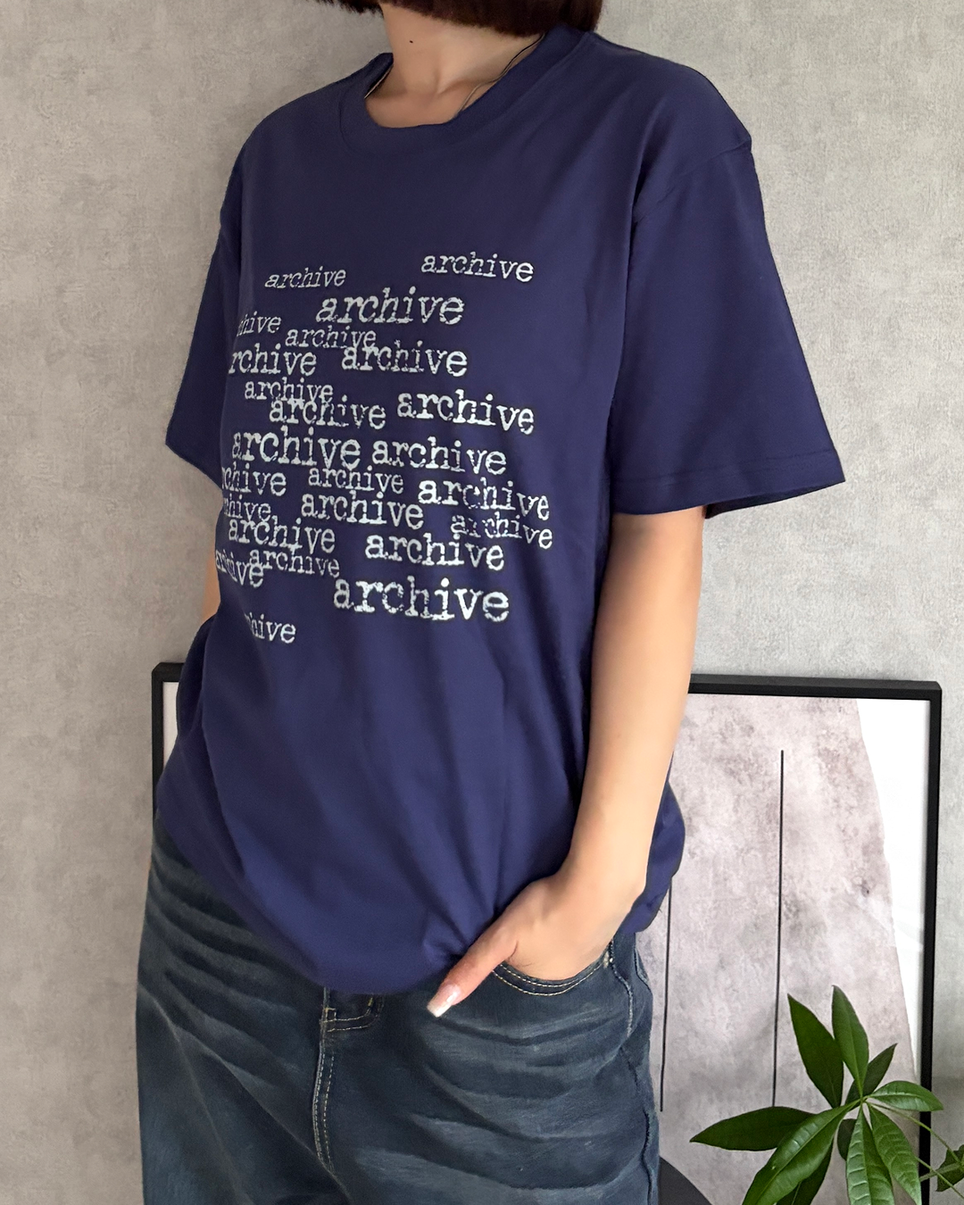 マルチロゴグラフィックTシャツ CH2359