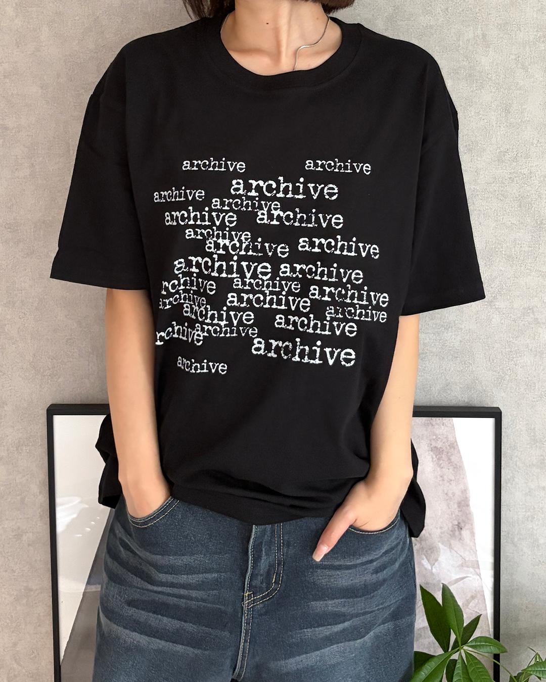 マルチロゴグラフィックTシャツ CH2359
