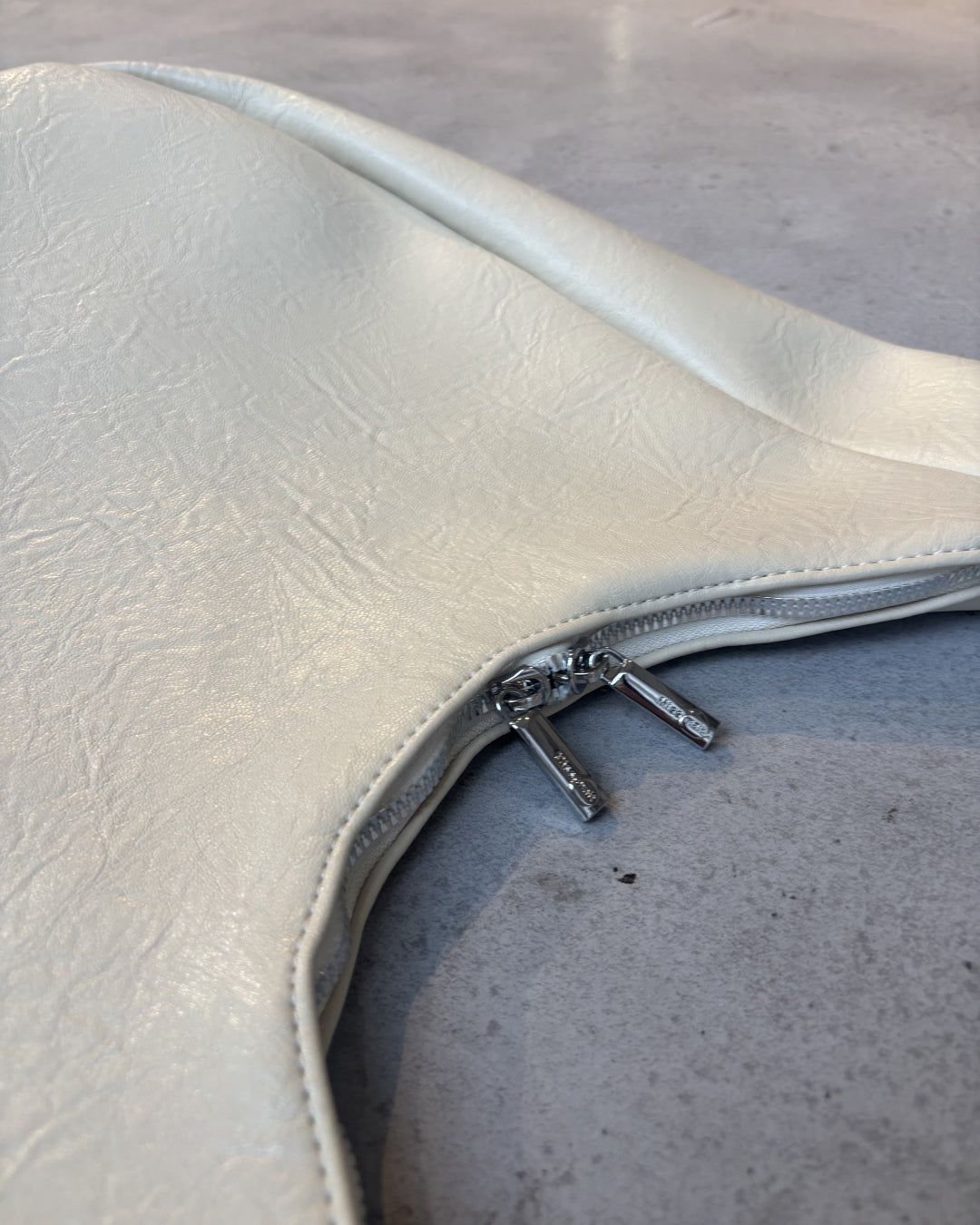 レトロメッセンジャーバッグ CM0098